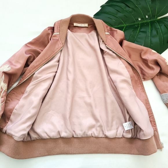 American threads blush bomber jacket - Picture 7 of 10